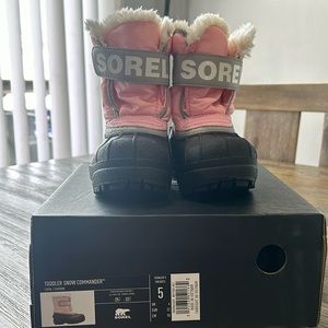 SOREL toddler snow commander boots size 5